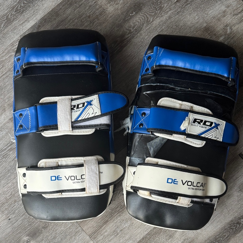 RDX Black and Blue Training Pads